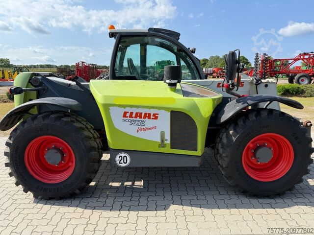 Zemědělský stroj  Scorpion 7030