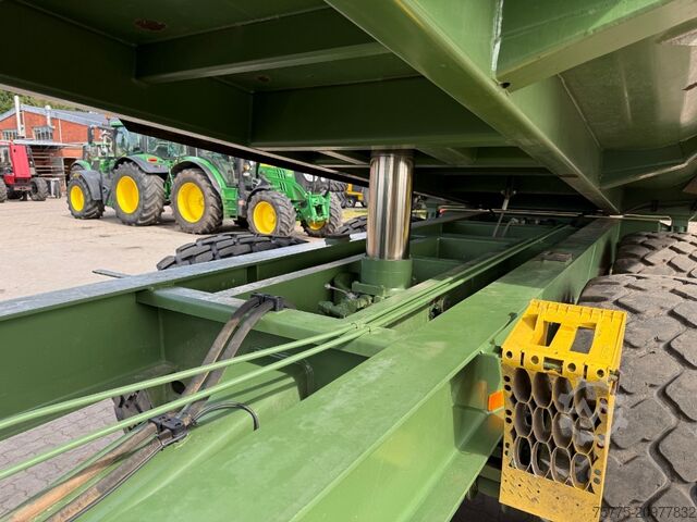 Zemědělský stroj  FTS210-5.2