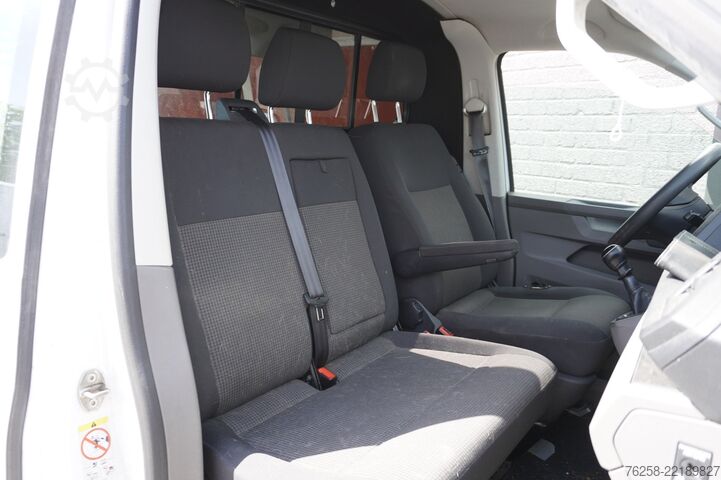 Panelová dodávka Volkswagen Transporter 2.0 TDI EURO 6 - Airco - Navi - PDC...