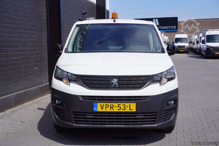 Kombi s vysokou střechou Peugeot Partner 1.5 BlueHDI 130PK EURO 6 - Airco - Crui...