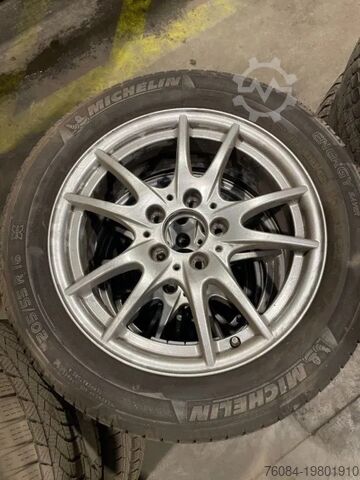 Wielen met set banden Michelin *205/55 R16
