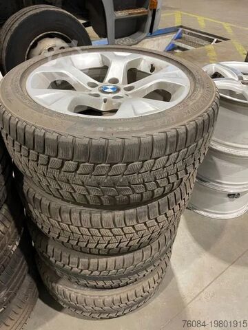 Rodas com conjunto de pneus BMW *BMW velgen met Brigdestone banden *225/50 R17