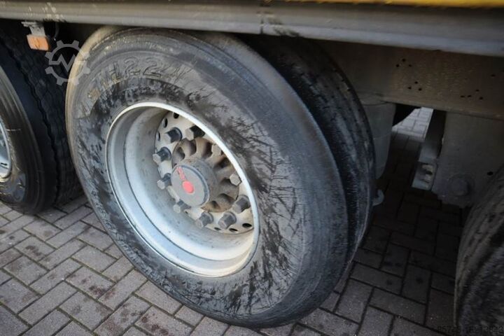 Curtain sided Schmitz CARG SCB3ST CoC Documents, TuV Loading Certificate