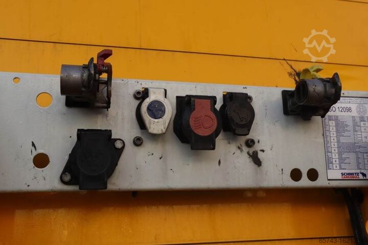 Lonas correderas Schmitz Cargobull SCB3ST CoC Documents, TuV Loading Certif