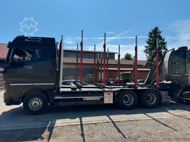 Faházszállító teherautó MAN TGX 26.580