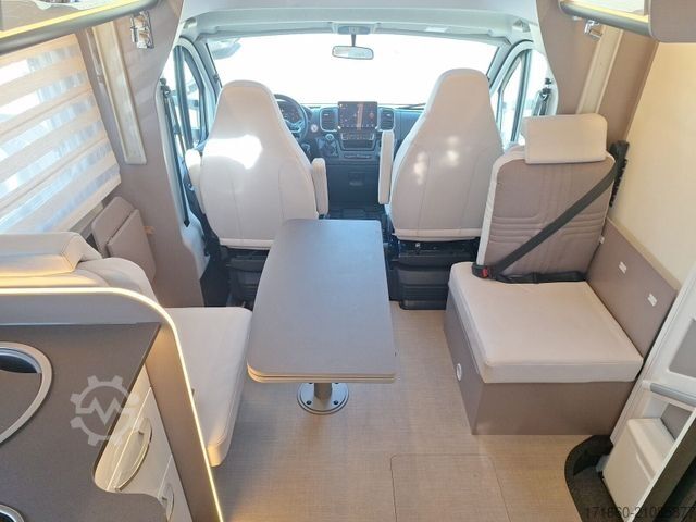 Half-integraal camper BÜRSTNER Lyseo TD 727 G Mega Deal! 36.021 Euro sparen!