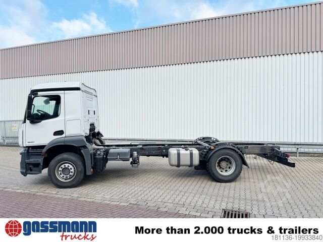 Autotransporter LKW Mercedes-Benz Arocs 1840 L 4x2, MultimediaCockpit, Navi