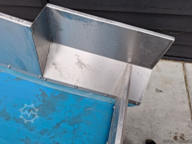 STC Transportbånd STC Conveyor belt