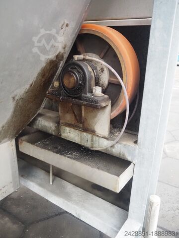 Buben na mytí brambor s plošinou Zacmi 