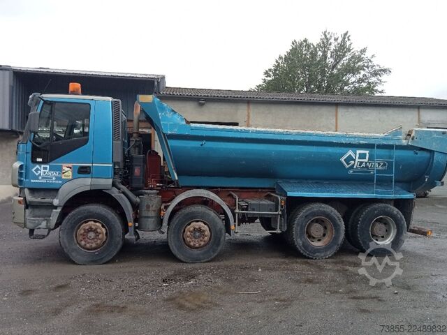 Wywrotka Iveco Trakker AD410T44 8×4
