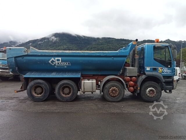 Wywrotka Iveco Trakker AD410T44 8×4