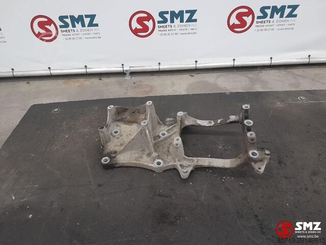 Motoralkatrész Mercedes Occ steunbeugel Mercedes Actros MP4 A472550135
