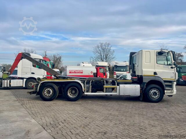 Kampókaros rendszer DAF CF 460 HYDRAULIC,  NAVI, BACKUP CAM