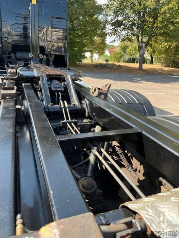 System ramion hakowych Volvo FH 500 XL*6x2*Abrollkipper HYVA 20.60*E6*