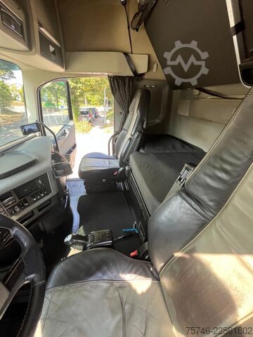 System ramion hakowych Volvo FH 500 XL*6x2*Abrollkipper HYVA 20.60*E6*