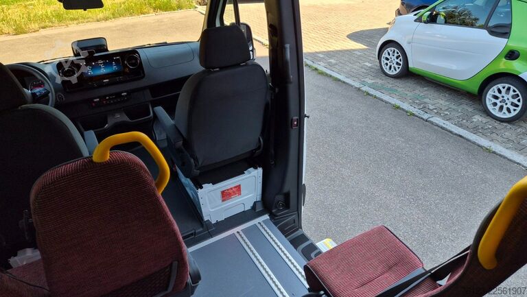 Minibus MERCEDES-BENZ 10 x 517 Sprinter Lord Light  22 SS Aktionspreis