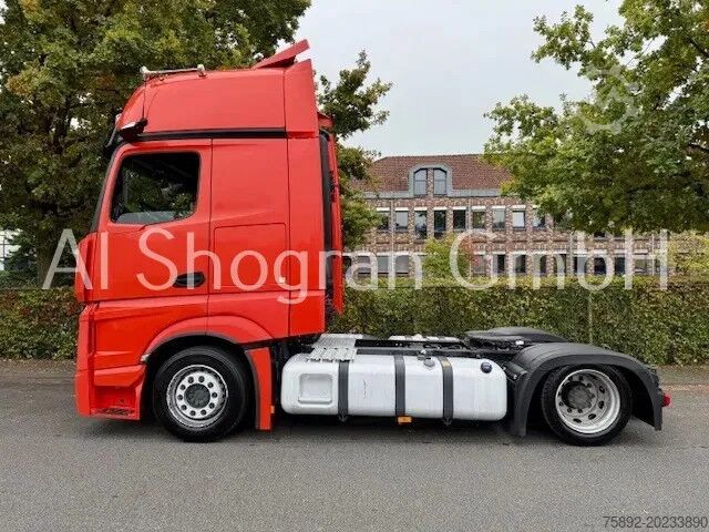 Volume SCM Mercedes-Benz Actros 1848 GigaSpace/Retarder/Voll Luft/Eu6d