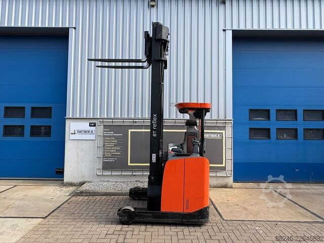 VS-23000 Reachtruck BT RRE140 9800mm BT RRM14