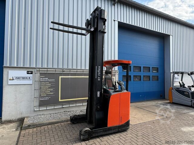 VS-23000 Reachtruck BT RRE140 9800mm BT RRM14