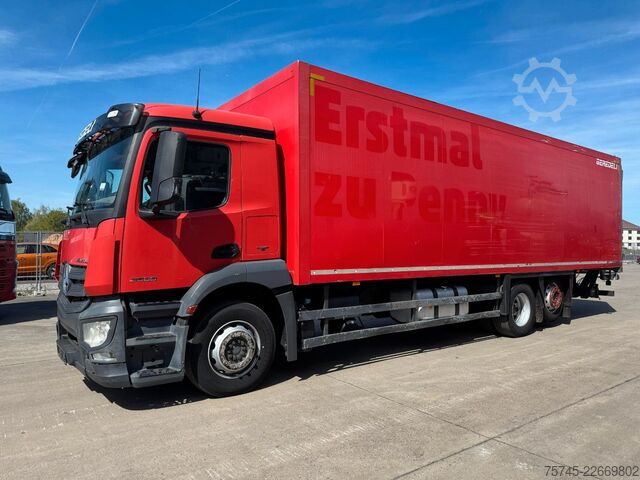 Kühlkoffer-LKW MERCEDES-BENZ ANTOS 2536 KÜHLKOFFER / LBW / CARRIER / 9,00M /
