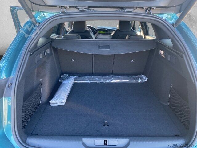 Speciale doeleinden vrachtwagen Peugeot 308 SW GT 1.2 PureTech 130 Navi/RFK/ Focal Sound