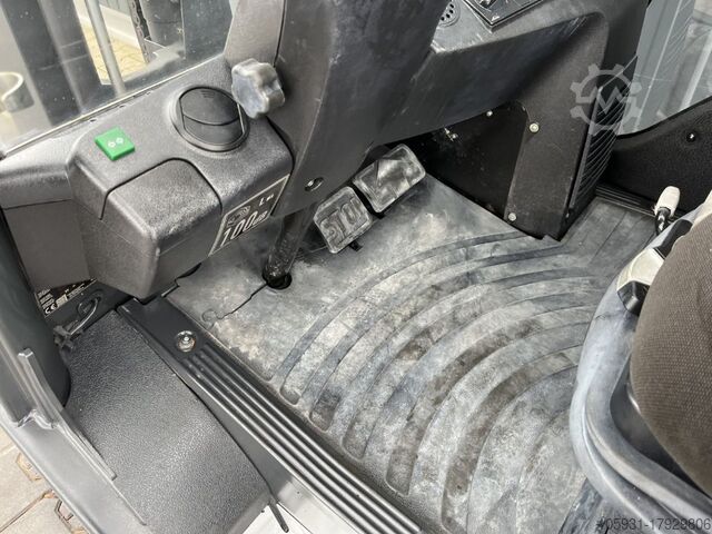 Dieselstapler Linde H25D-02