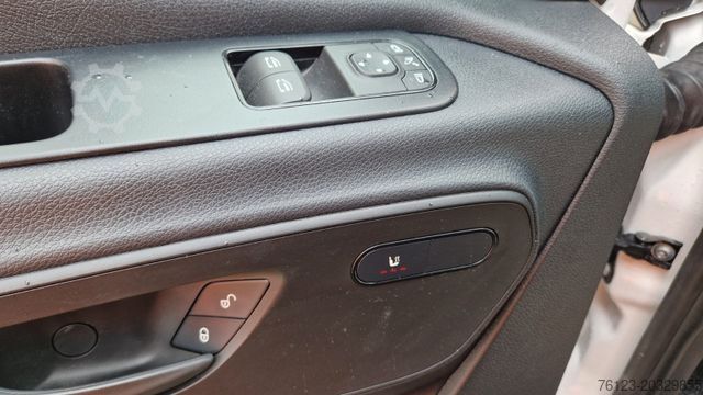 Μίνι λεωφορείο MERCEDES-BENZ 517 Lord Comfort XXL Lagerfahrzeug 23 SS