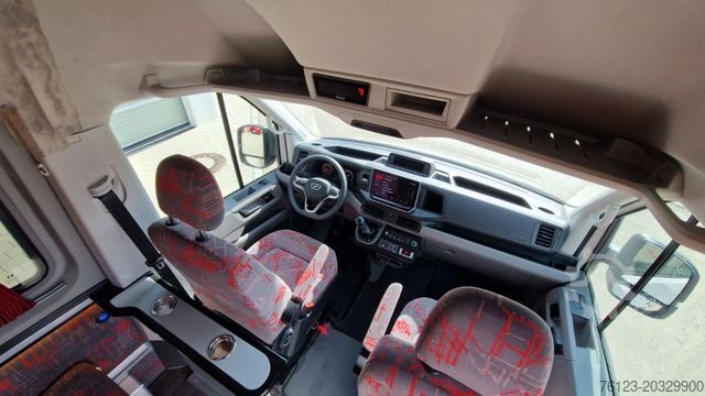 Minibus VOLKSWAGEN 3 x MAN TGE Lagerfahrzeug baugleich Crafter