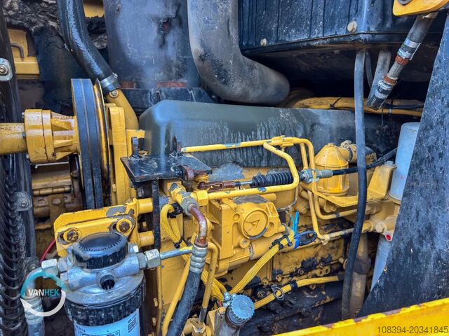 Crawler loader Caterpillar 953C