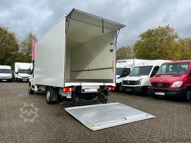 Furgone chiuso PEUGEOT Boxer 2,2 Blue-HDI Maxi Koffer Hebebühne