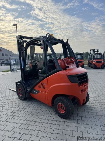  Linde H30T-02