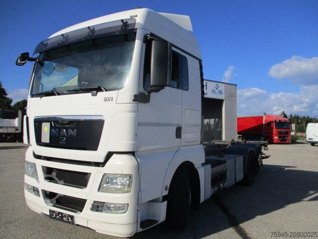 Camion porte-caisses amovibles MAN TGX 26.440 6x2-2 LL, LBW, EEV, TÜV 09/2026