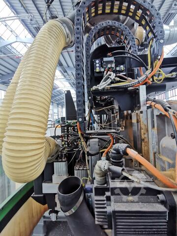 Průchozí vnoření CNC pracovního centra Biesse Excel NBC 712 X1-S