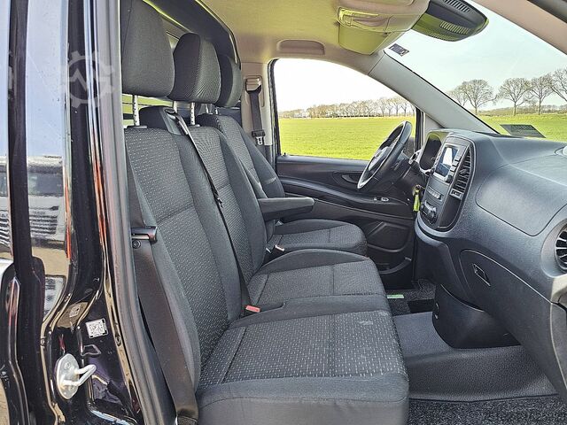 High-roof van MERCEDES-BENZ EVITO 66kWh LED 286KM WLTP