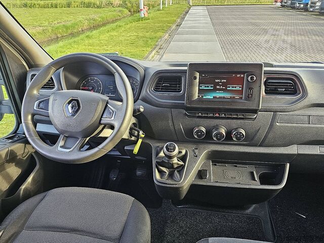 High-roof van RENAULT MASTER 2.3 L3H2 Maxi Navi Euro6