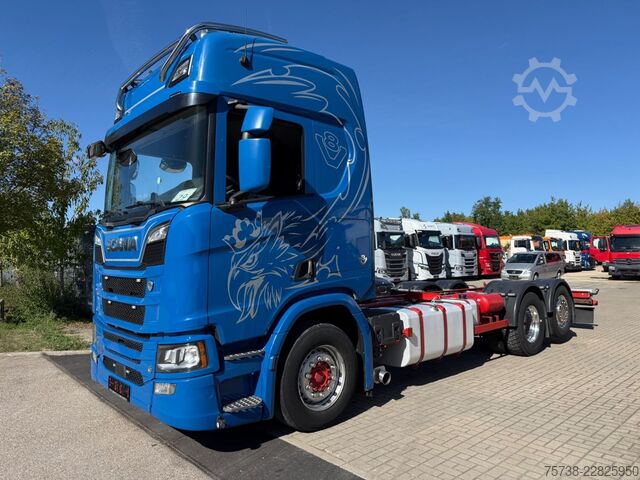 Truck chassis SCANIA R520 6X2*4 Fahrgestell V8/LENKACHSE/Retrader/Alu