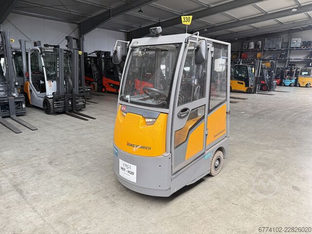 Ρυμουλκούμενοι ελκυστήρες Jungheinrich EZS 570--EK--V0264