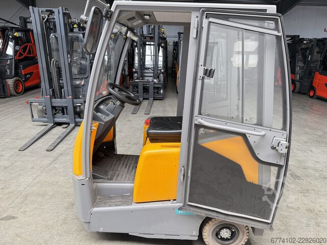 Ρυμουλκούμενοι ελκυστήρες Jungheinrich EZS 570--EK--V0264