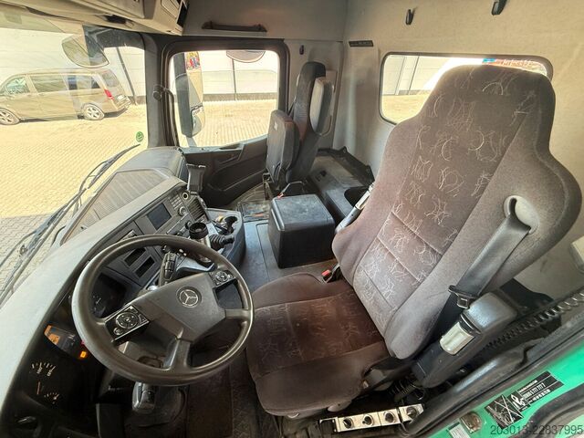 Kroklastbil MERCEDES-BENZ Arocs 2645 6x4 Abrollkipper MEILLER Blatt Luft
