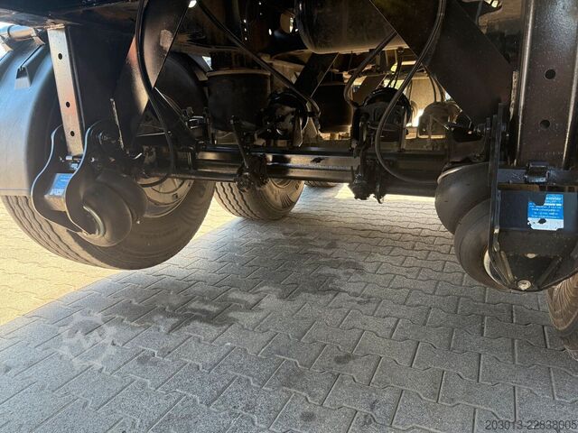 Tipper semitrailer MEILLER MEILLER KISA3 Kippauflieger 3 Achs Rollplane