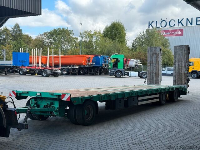 Low loader trailer MÜLLER-MITTELTAL N&S FZ-Bau TLPL30 Tieflader Anh. hydr. Laderampe
