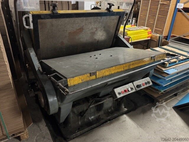 Presse à découper type platine 800x1200 Kerma Tiegel