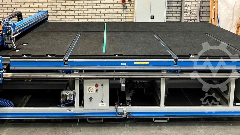 Glasskærebord med LOW-E kværn Hegla Easycut 3326C + LKAT 2222