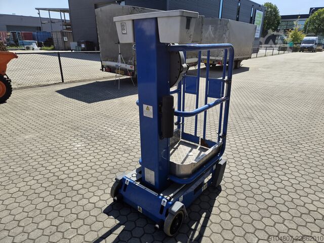 Teleskopická pracovní plošina Power Tower Pecolift Jaar 2019, 2 x Beschikbaar