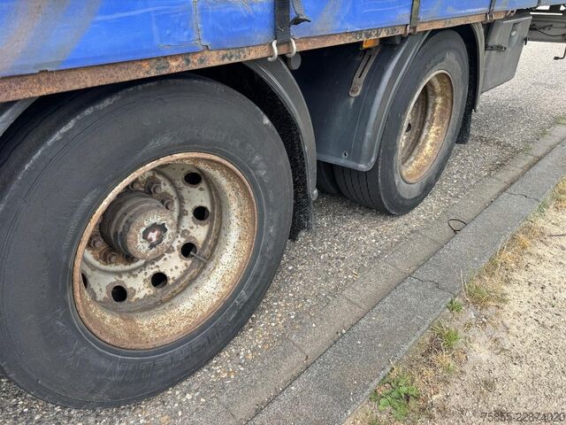 Pół-niskie obciążenie Meert Semi Curtainside / SAF / Double Tires