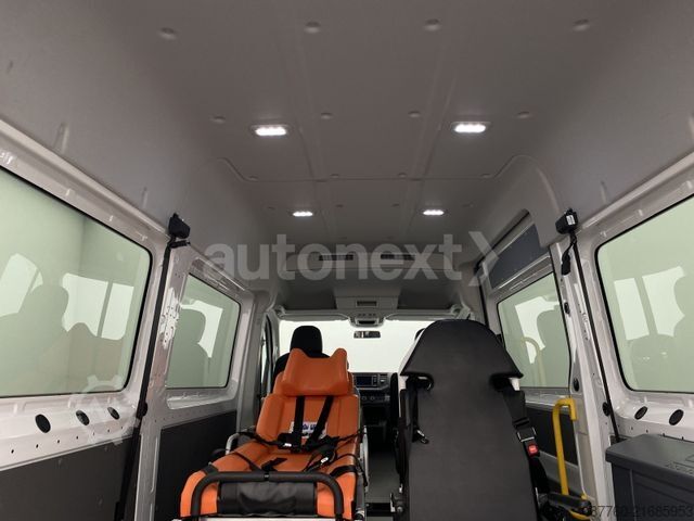 Minibus VW Crafter 35 Rollstuhl-Lift *LIEGE/TRAGESTUHL* KAM