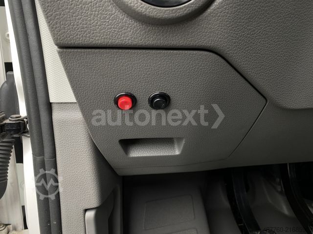 Minibus VW Crafter 35 Rollstuhl-Lift *LIEGE/TRAGESTUHL* KAM