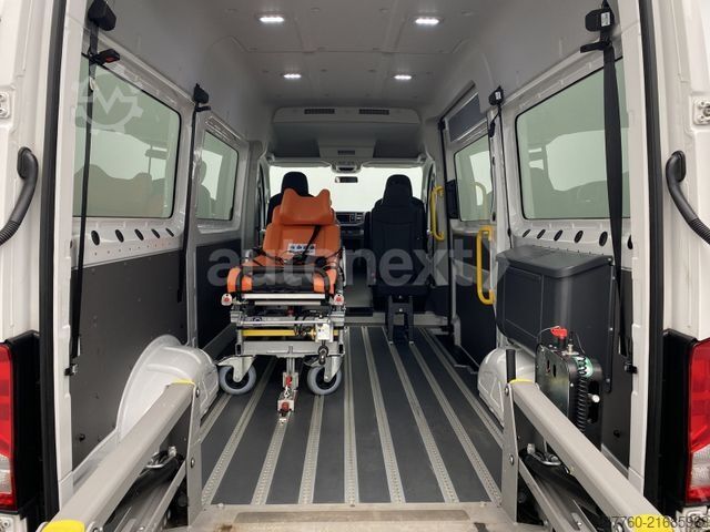 Minibus VW Crafter 35 Rollstuhl-Lift *LIEGE/TRAGE* KAMERA