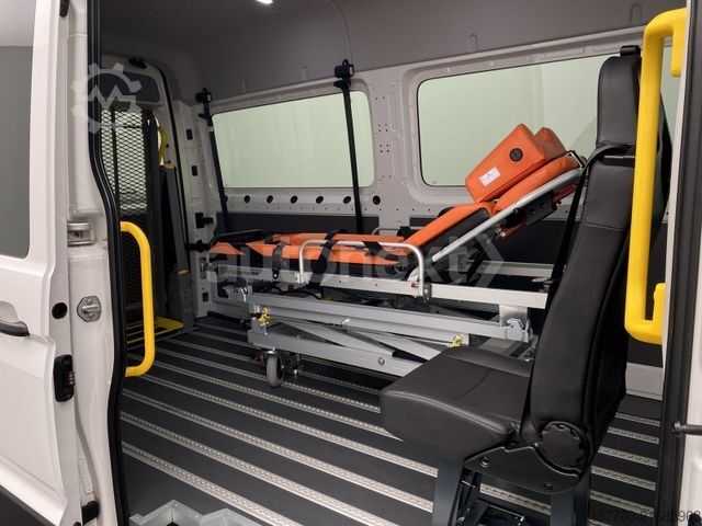 Minibus VW Crafter 35 Rollstuhl-Lift *LIEGE/TRAGE* KAMERA