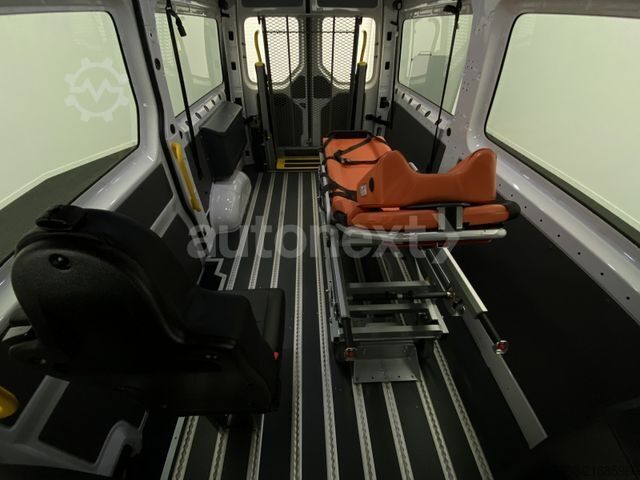 Minibus VW Crafter 35 Rollstuhl-Lift *LIEGE/TRAGE* KAMERA